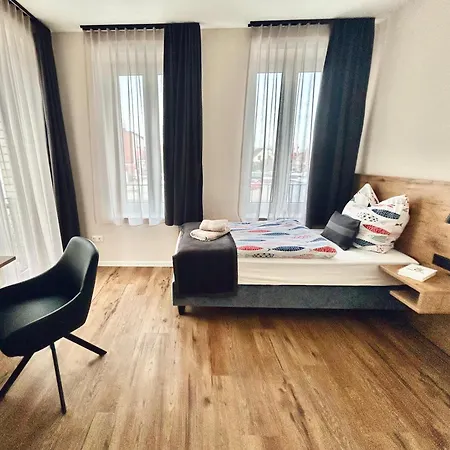 City Pension Heide 4*